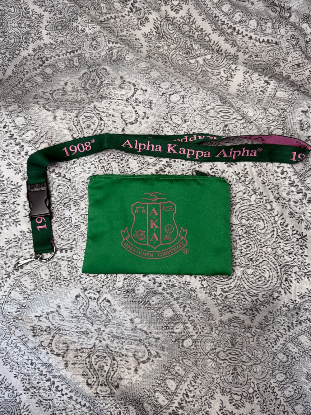 Alpha Kappa Alpha - Green Crest Pouch (5.5x8) with Lanyard (21”)